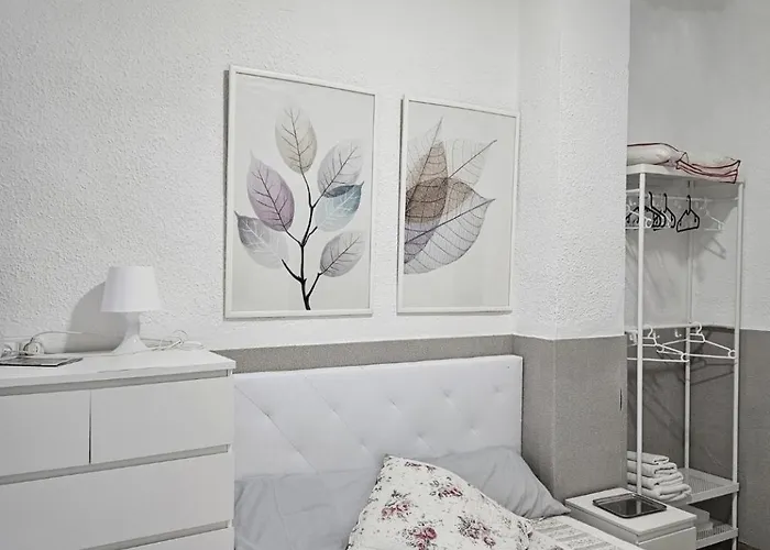 Habitacion En Casa De Familia \